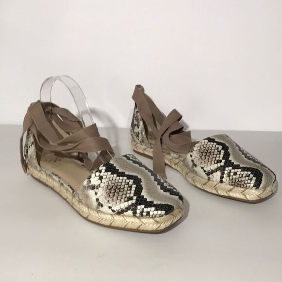 Vince Camuto Jeliany Leather Lace-Up Espadrilles - Picture 2 of 8